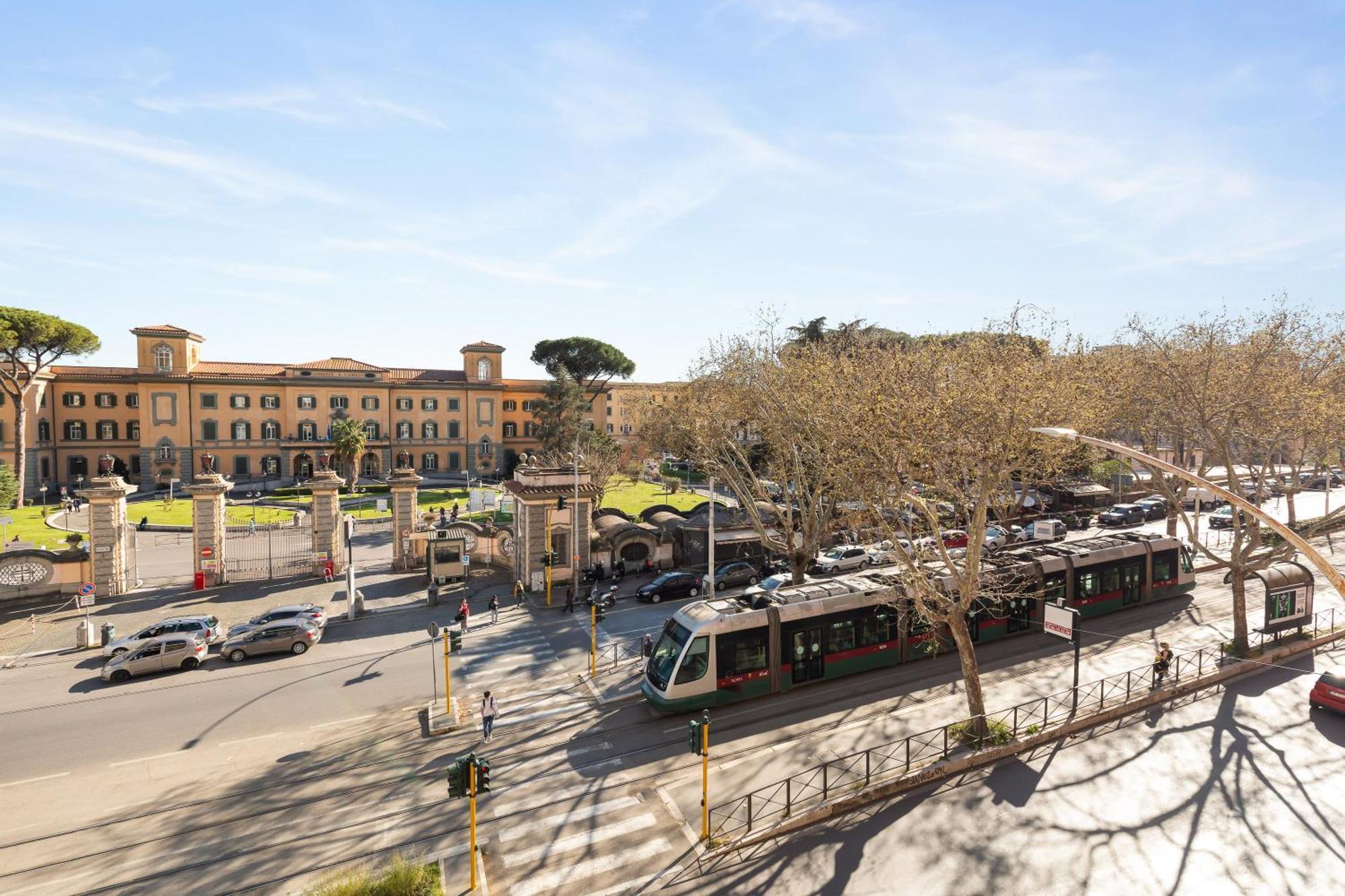 Cozy Apartment Gianicolense 3Bdr Rome Luaran gambar